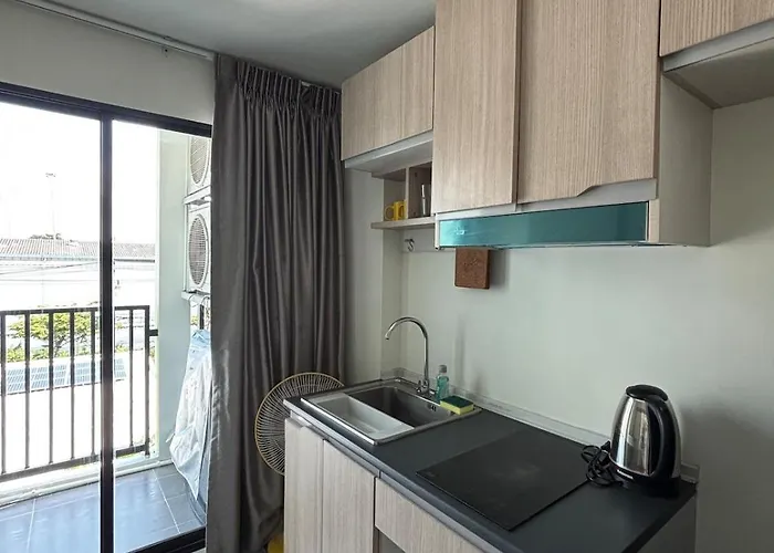 アパート Sukhumvit 50 バンコク都